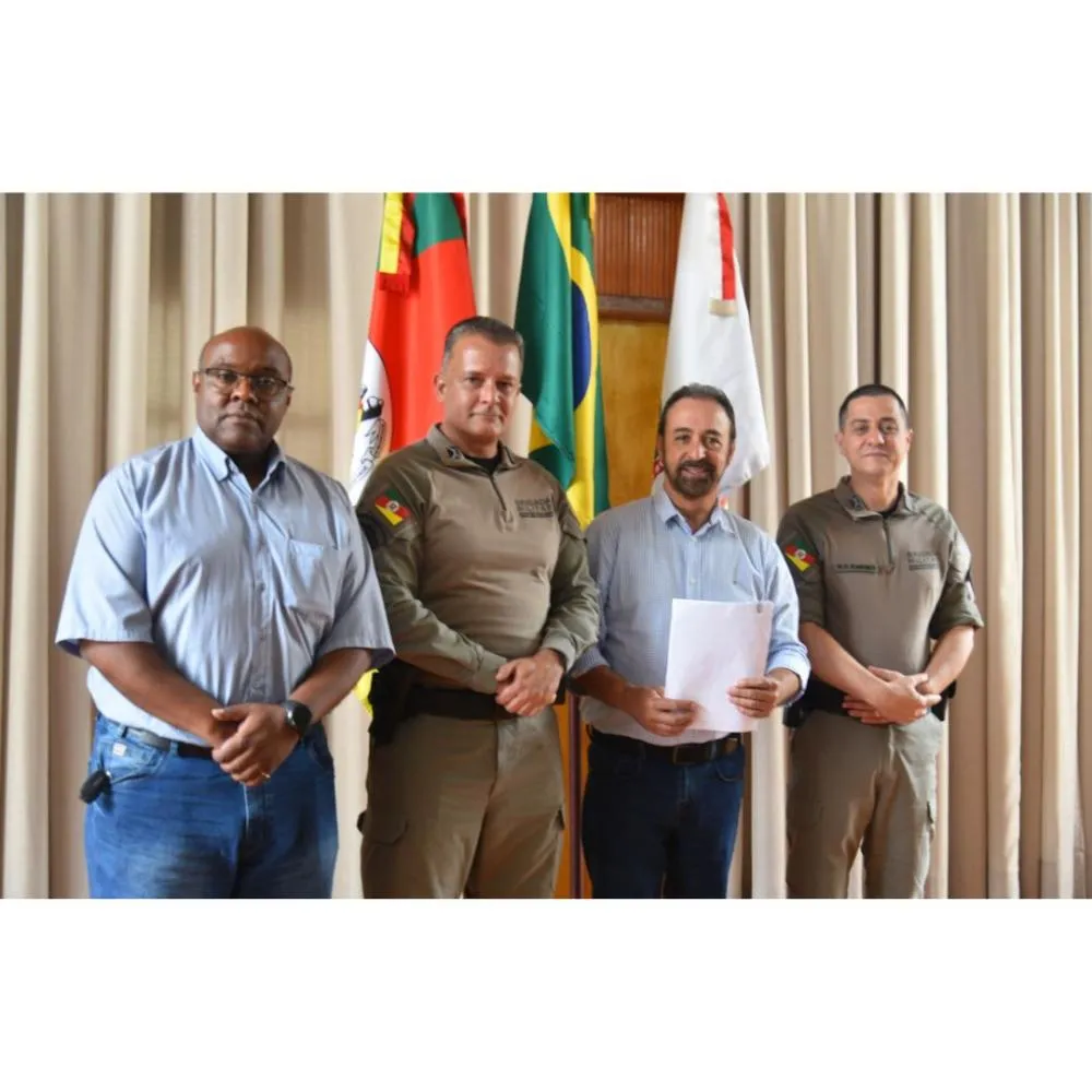 Prefeito Sérgio Moraes recebe novo Comando da Brigada Militar