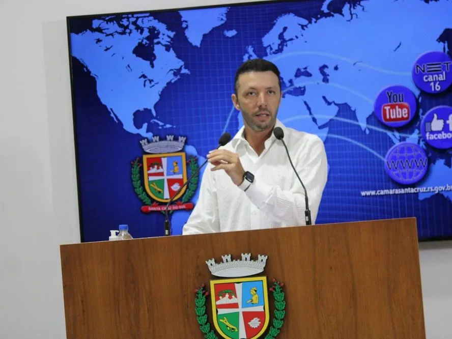 Vai ter jogo duro com a Corsan, diz Edson Azeredo