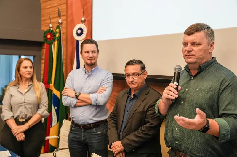 Gilson Becker assume vice-presidência da Associação Gaúcha de Consórcios Públicos