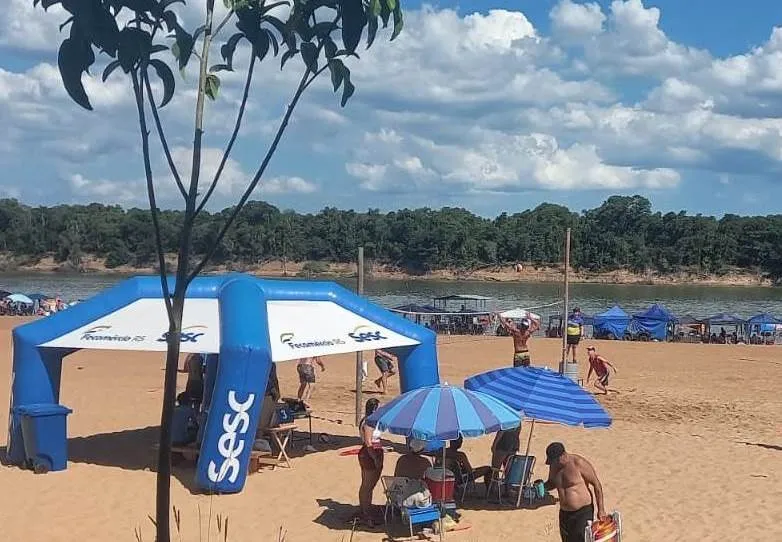 Fim de semana foi de praia cheia e diversão no Balneário Monte Alegre