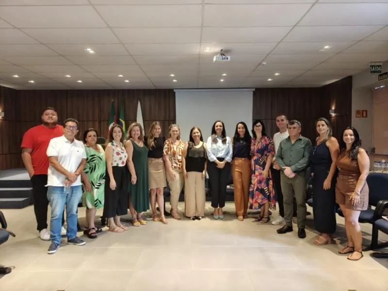 Assistência Social de Sinimbu participa da reunião do Coegemas/Amvarp