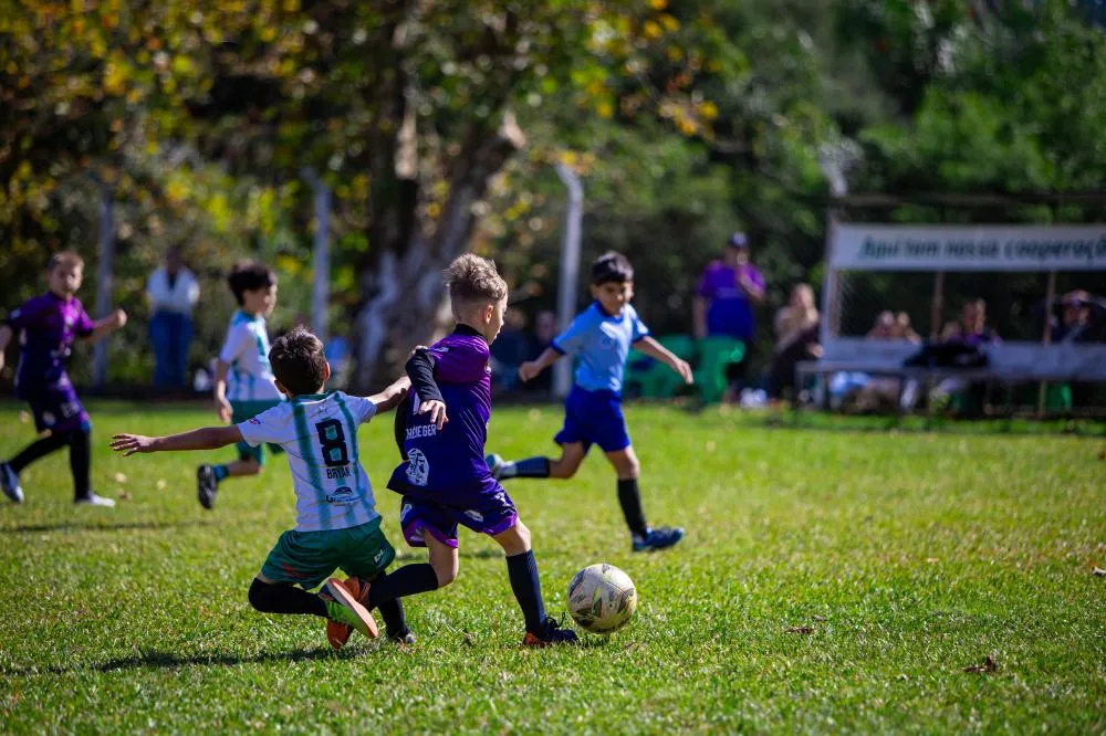 Bola rolando e muita integração: Gramado Xavier sedia a abertura da Super Copinha Society 2026