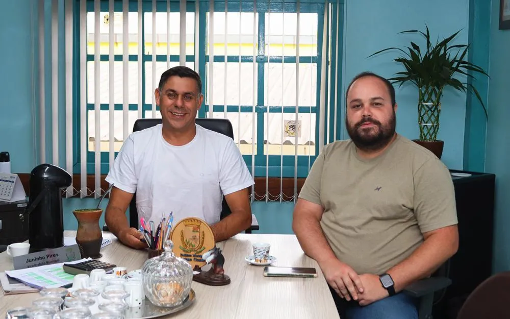 Vereador Jonatas encaminha demandas ao prefeito em exercício